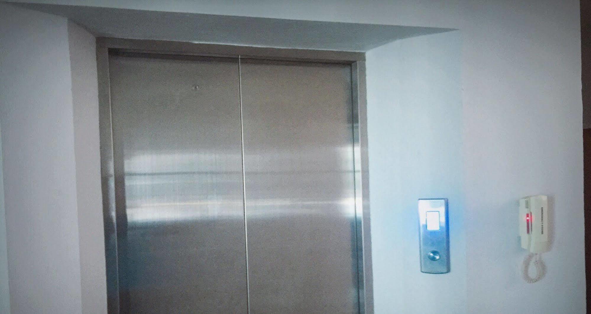 Rinrada Loft Resident Ξενοδοχείο Τσιάνγκ Μάι Εξωτερικό φωτογραφία